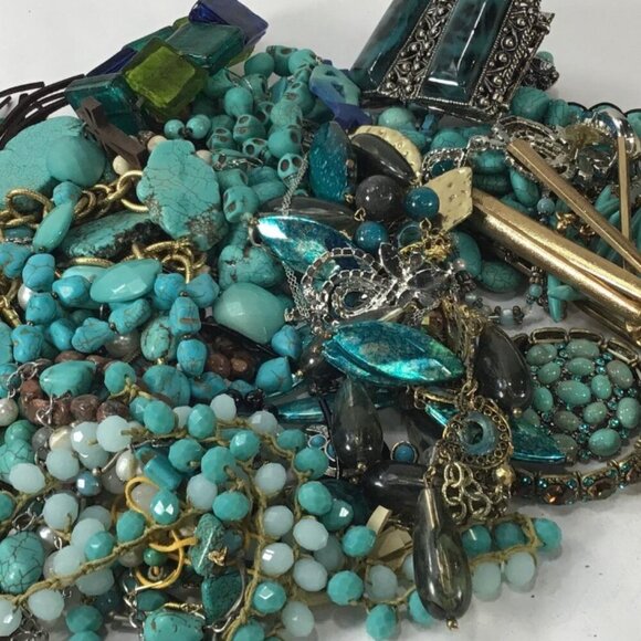 Unlisted Jewelry Item "Live Show Card" NFS - Picture 2 of 16